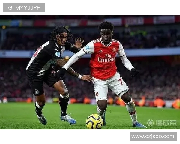 萨卡在球场上的闪耀表现与未来发展潜力分析