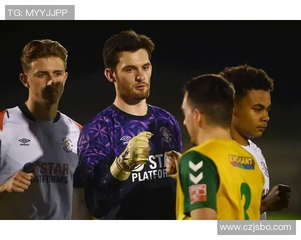 萨卡的崛起与英超赛场的辉煌旅程：从青涩少年到球队核心的蜕变故事