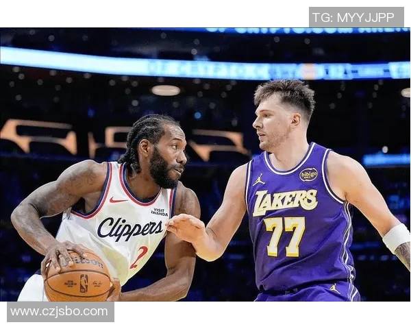 莱昂纳德轮休引发争议快船被联盟警告需重视球员管理