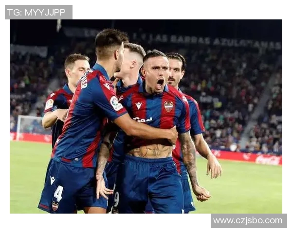 西悉尼流浪与悉尼FC的激烈对决揭示澳超联赛的竞争魅力与球队实力较量 西悉尼流浪与悉尼FC的激烈对决揭示澳超联赛的竞争魅力与球队实力较量