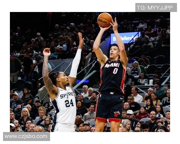 2018年11月4日鹈鹕与马刺的精彩对决回顾与分析