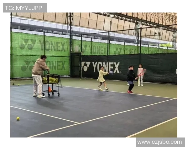 上海网球队状态揭秘:网球巨献背后的训练与挑战